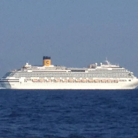 Le Vele Sailing Boat Лоано