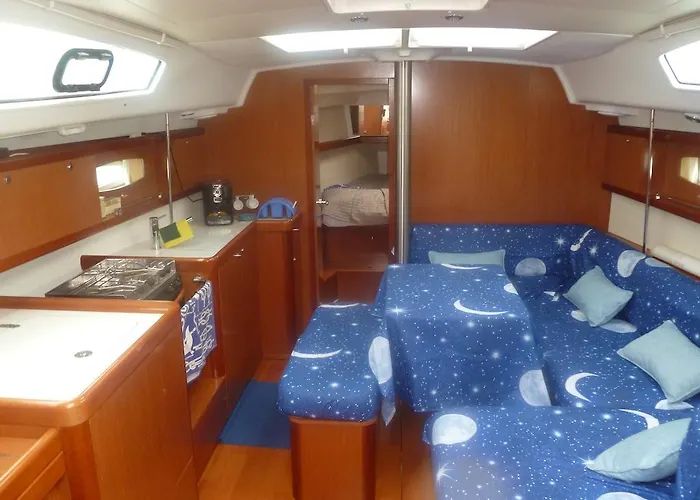 Le Vele Sailing Boat Loano